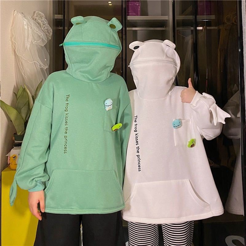 Couples Frog Pullover Sweater for Women and Men!